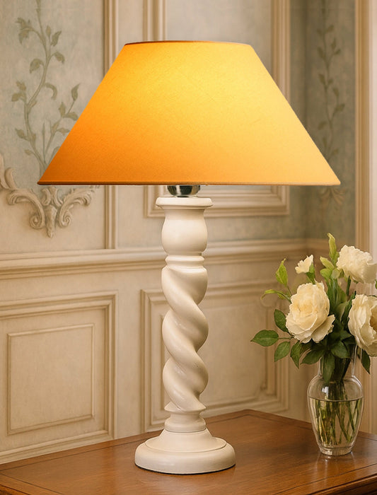 Classic Twister Table lamp white with Shade