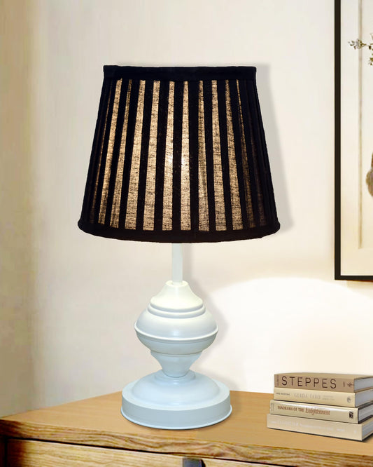 Farmhouse Matt Table Lamp for Bedroom, White Modern Bedside Lamps for Living Room, Rustic Table Light for Night Stands, Dorm, Office, Home Décor Fabric Shade, E27 holder, Urn, Iris Cone