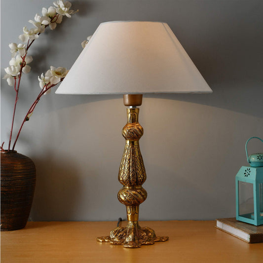 Homesake® Classic Antique Golden Carving Metal Table Lamps with shade (White, Scroll)
