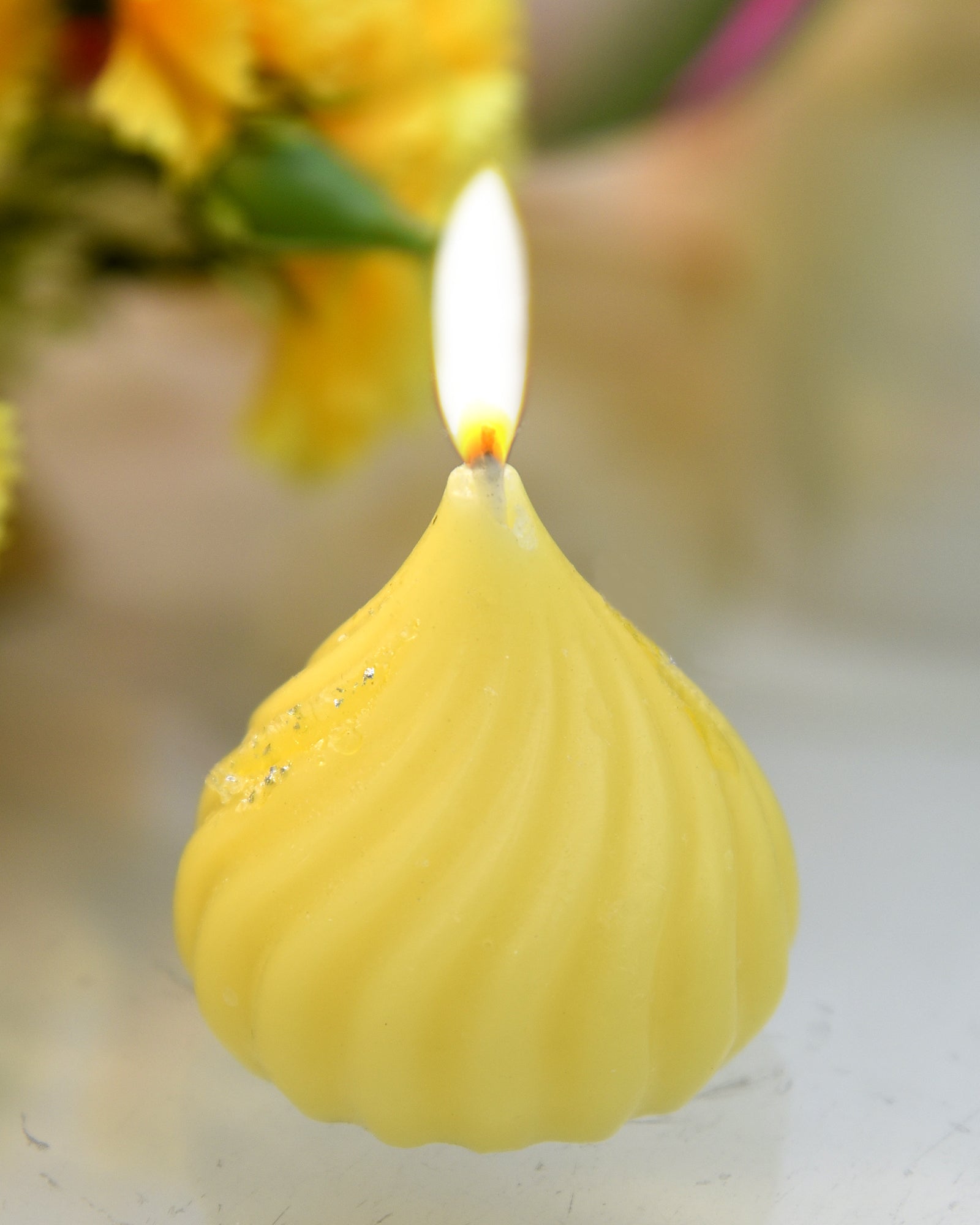 Premium Ladoo Candle, Hand Poured, Motichur Laddoo Candles, Diwali Gift Pack Decorative Scented Candle 100% Paraffin Wax, Set of 4