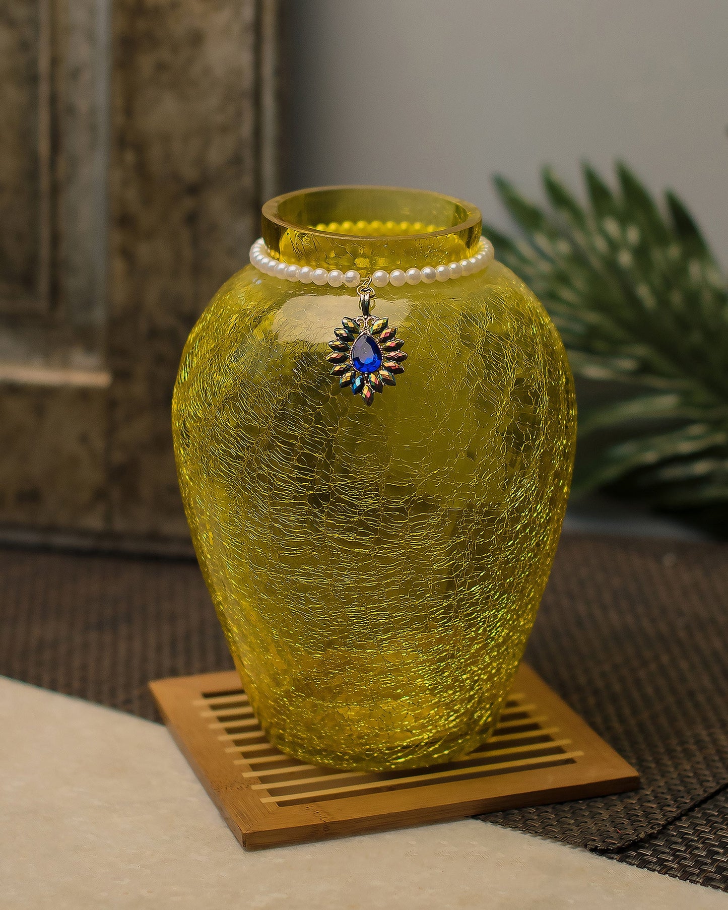 Crackle Flower Pot with Brooch Neck