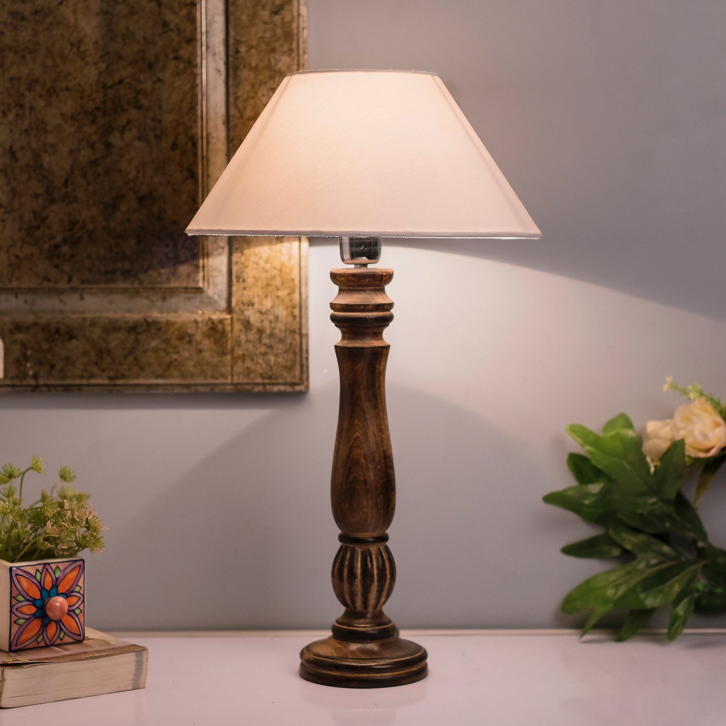 Homesake® Classic Victorian Black Wood Table Lamp with Shade for Home Decor, Living Room, Bedroom, Festive Decor