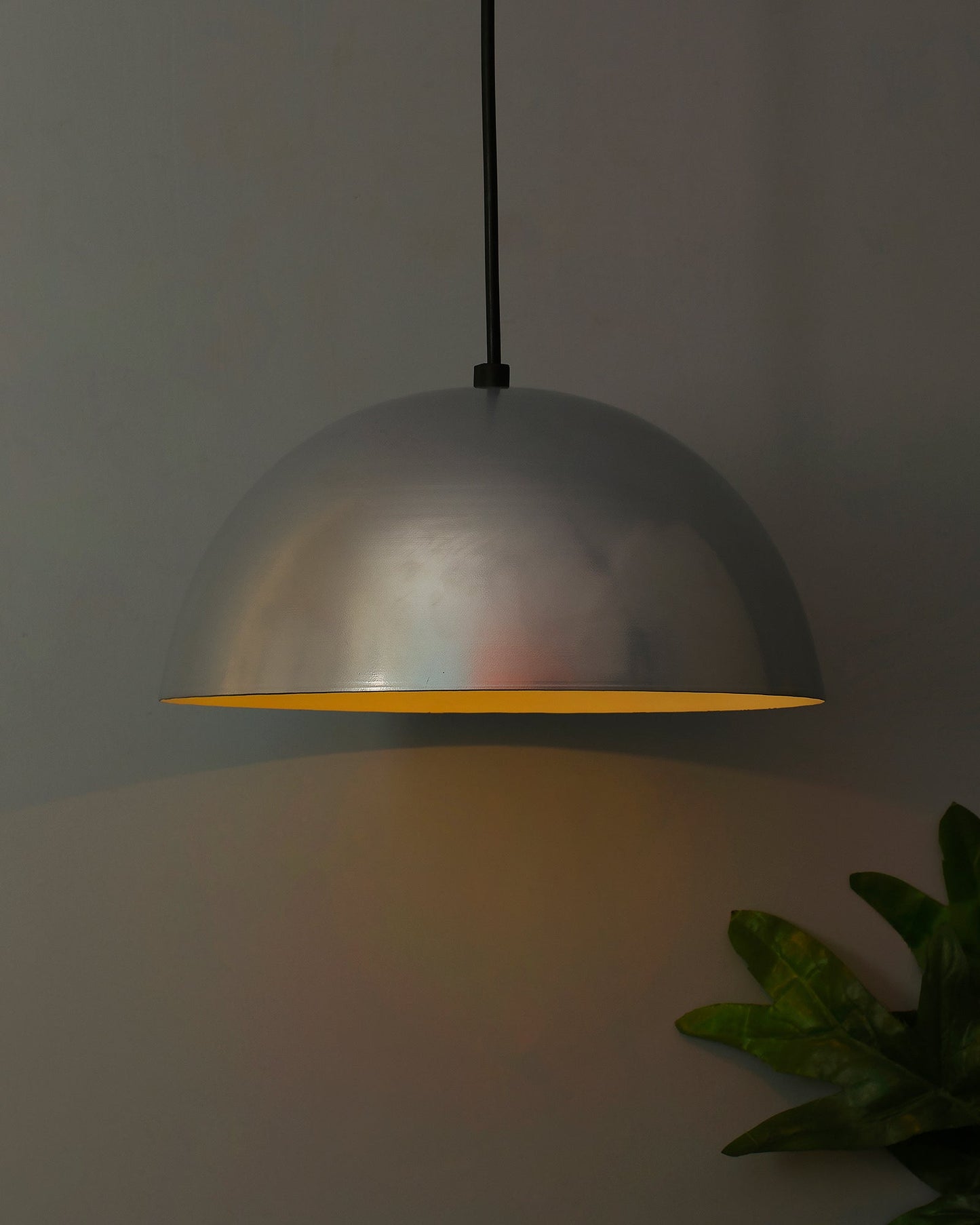 Metallic Pendant hanging light, hanging lamp 10"