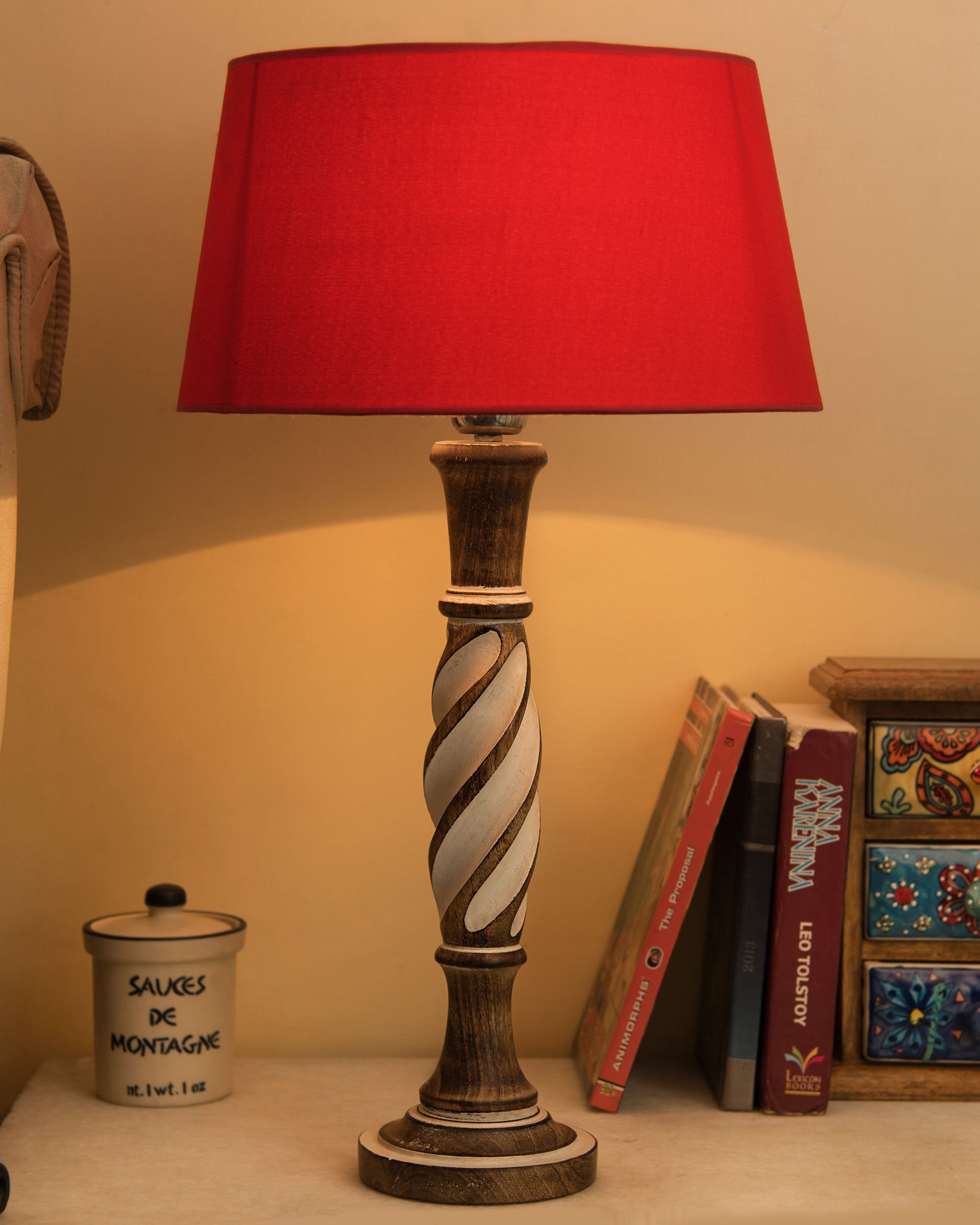 Antique White Twister wooden table lamp with shade