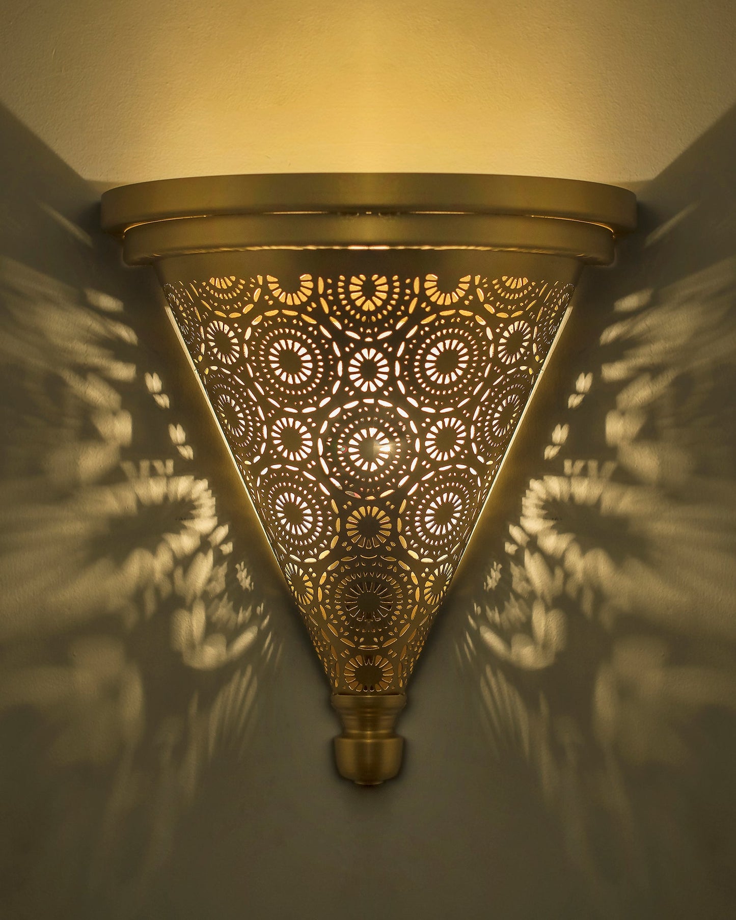 Moroccan Wall Trophy Concentric Circles Light shades, Engraved Wall Sconce Light, Antique Handmade