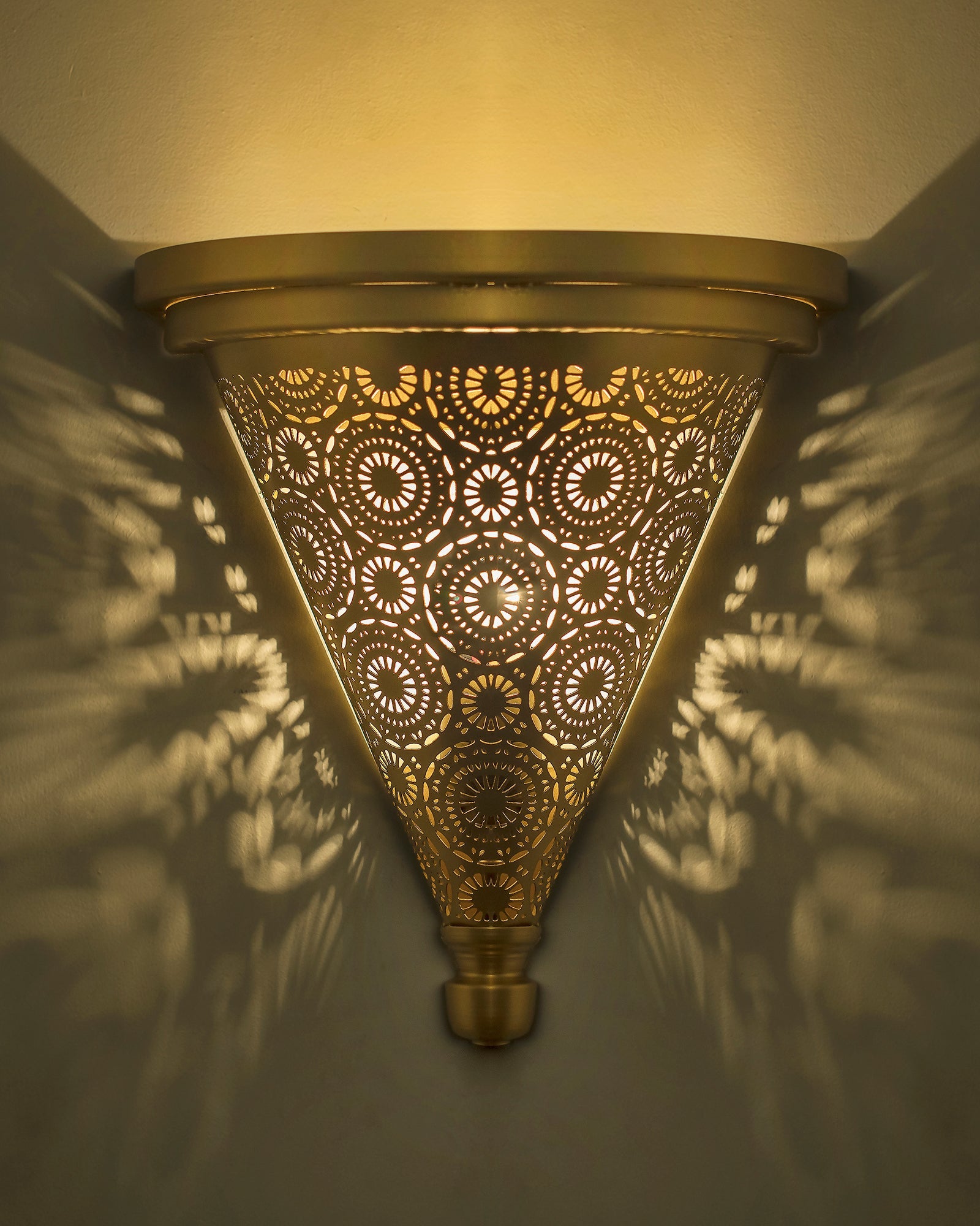 Moroccan Wall Trophy Concentric Circles Light shades, Engraved Wall Sconce Light, Antique Handmade
