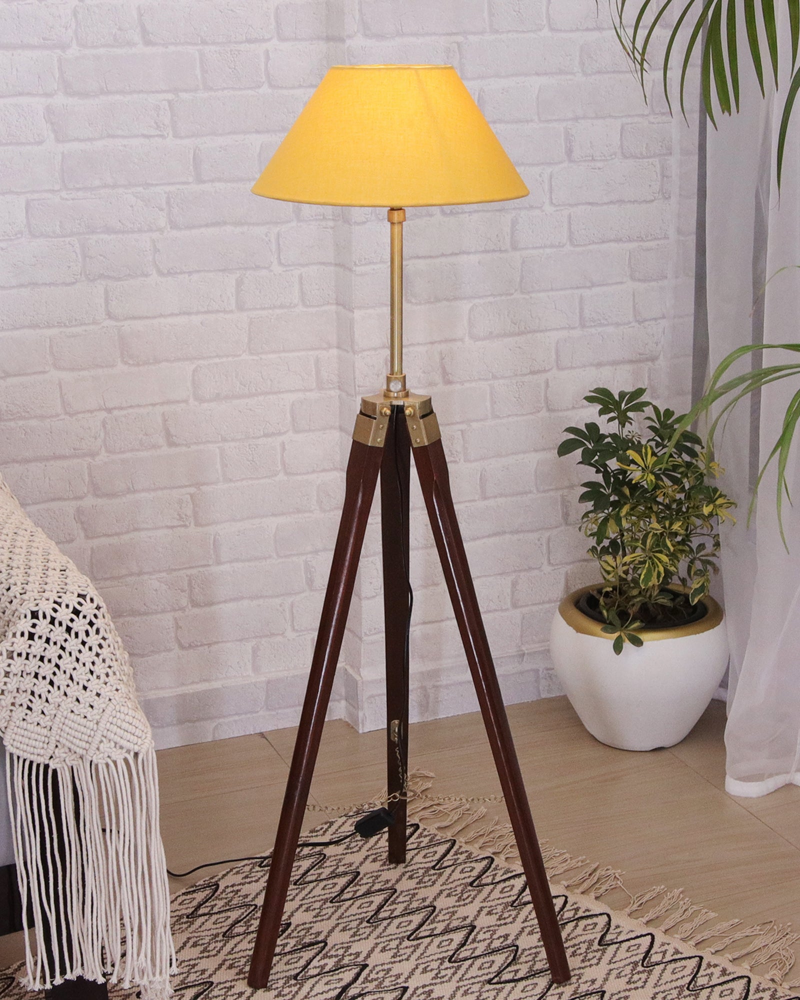 Tripod Floor Lamp with Shade Wooden, Brass Finish Industrial Nautical Marine Decorative Lamp