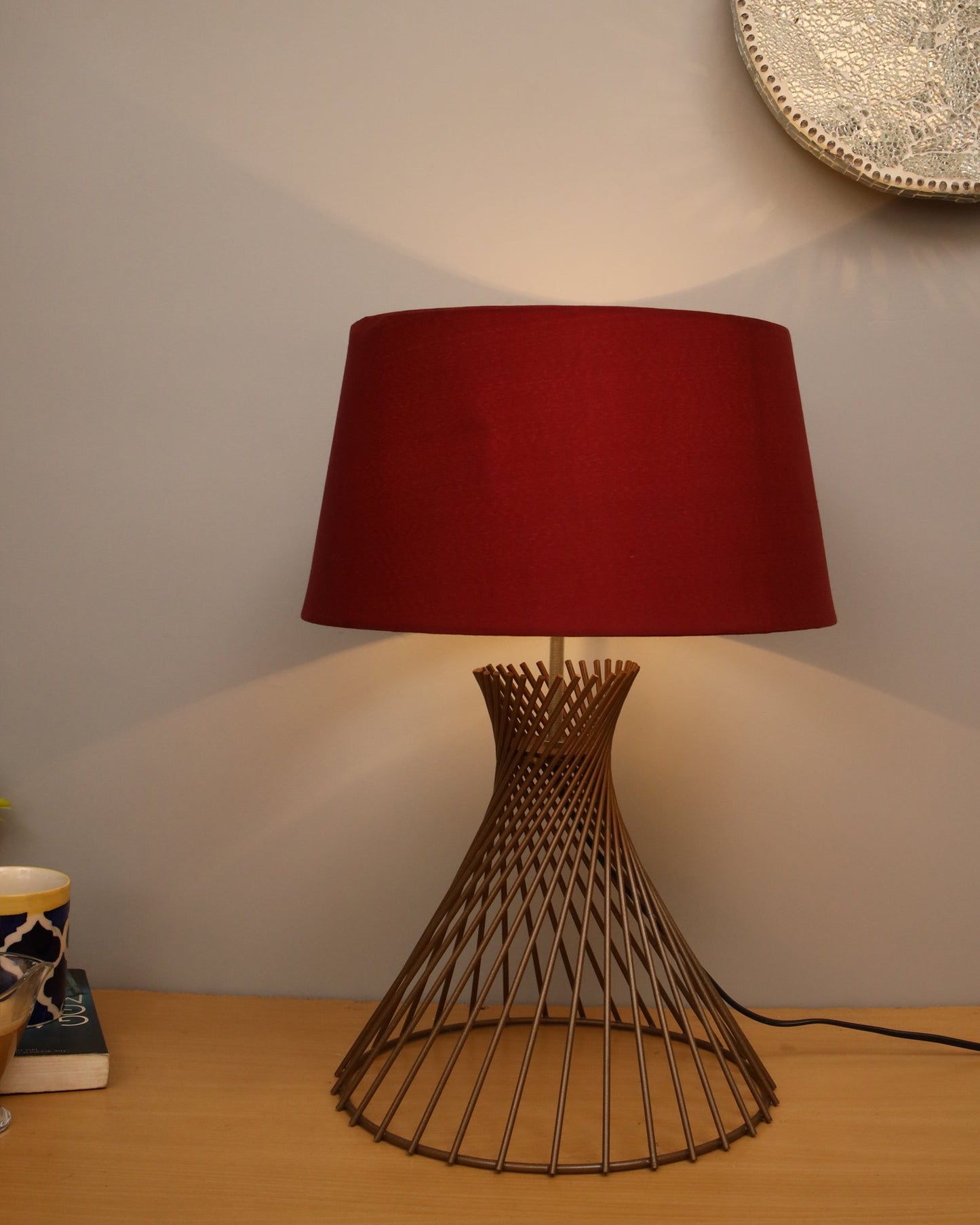 Modern Table Lamps, Spiral Metal Wire Golden Base with Fabric Lampshade for Home Office Cafe Restaurant