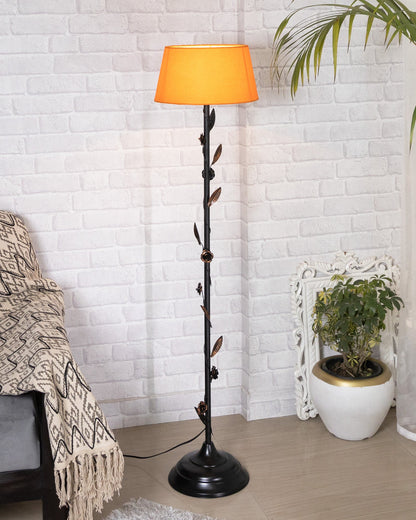 Contemporary Metal Floor Lamp,Contemporary Minimalist Standing Floor Light with Iron Legs,E27 Lamp Base,Modern Design Standing Light for Living Room,Study Room and Bedroom, Floral