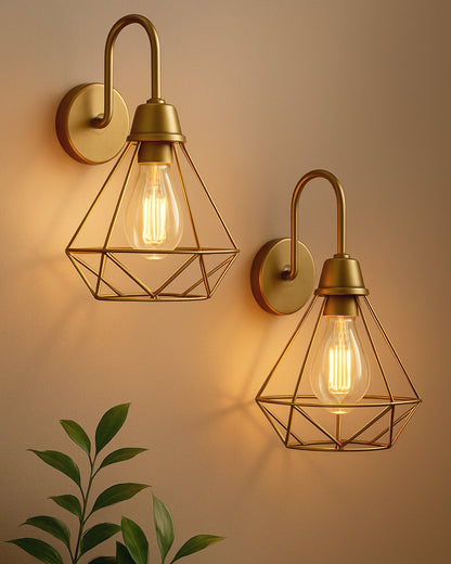 Farmhouse Metal Diamond Cage Vanity Industrial Wall Sconce Lighting, Edison Rustic Wall Light Fixture for Balcony, Living Room, Lobby, set of 2