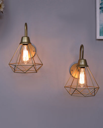 Farmhouse Metal Diamond Cage Vanity Industrial Wall Sconce Lighting, Edison Rustic Wall Light Fixture for Balcony, Living Room, Lobby, set of 2