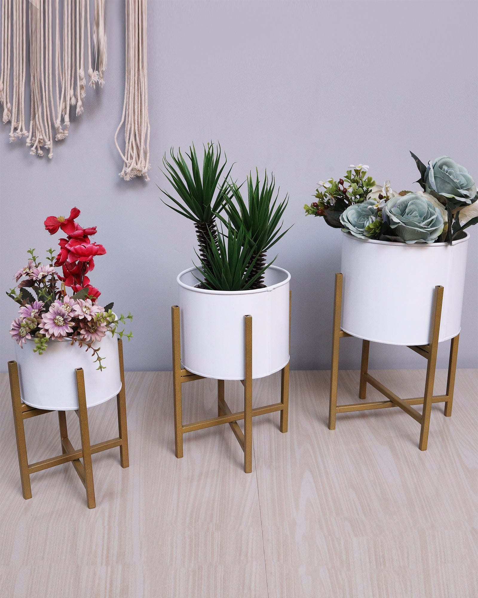 Mid Century Planters with Metal Stand (Set of 3) - Modern Decorative Plant Pot and Flower Holder with Iron Stand for Corner Display- Indoor Plant Stand for Home Decor, Golden