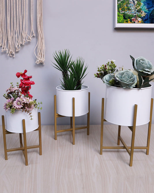 Mid Century Planters with Metal Stand (Set of 3) - Modern Decorative Plant Pot and Flower Holder with Iron Stand for Corner Display- Indoor Plant Stand for Home Decor, Golden