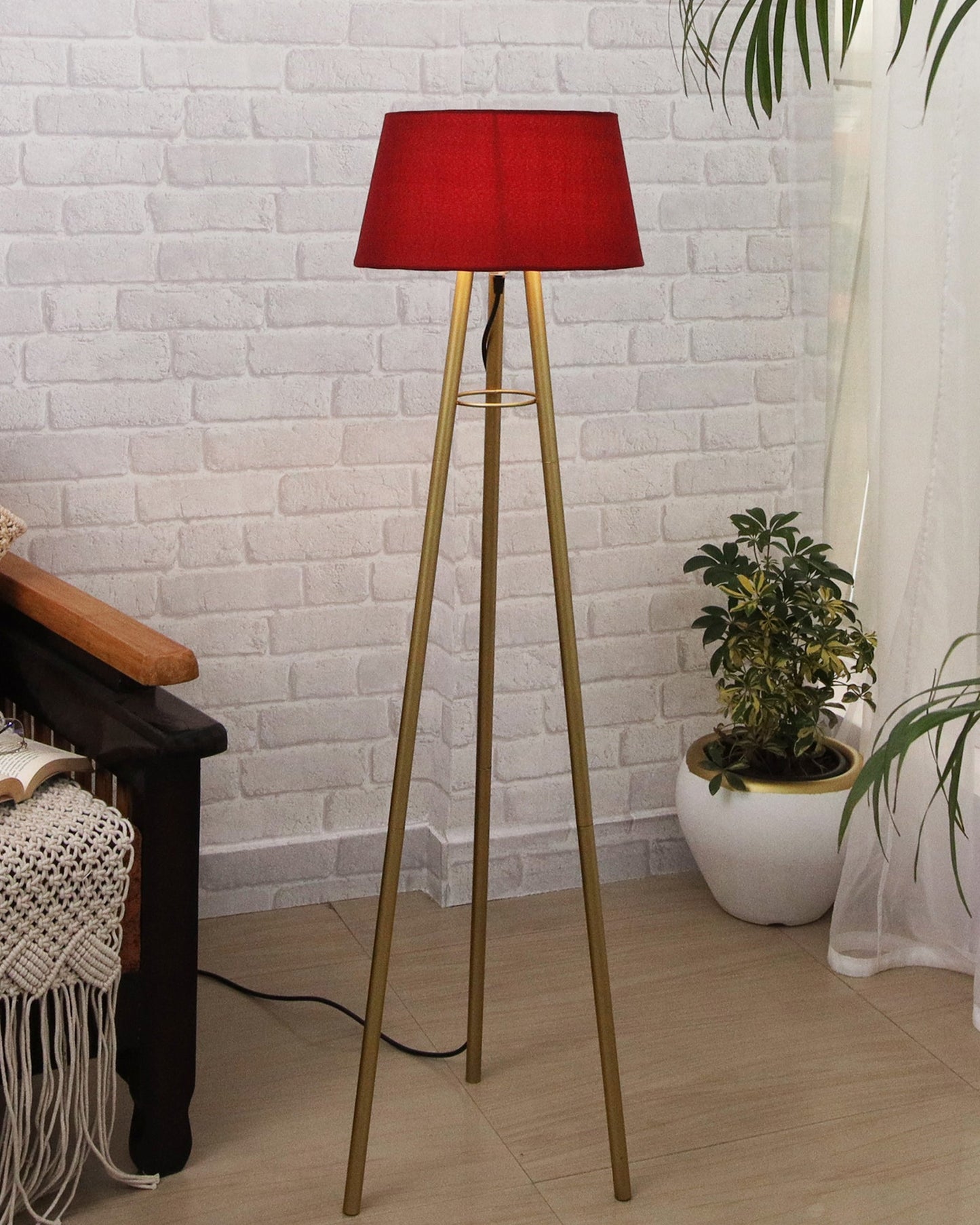 Mid Century Metal Tripod Floor Lamp,Contemporary Minimalist Standing Floor Light with Iron Legs,E27 Lamp Base,Modern Design Standing Light for Living Room,Study Room Antique Gold, Tripod