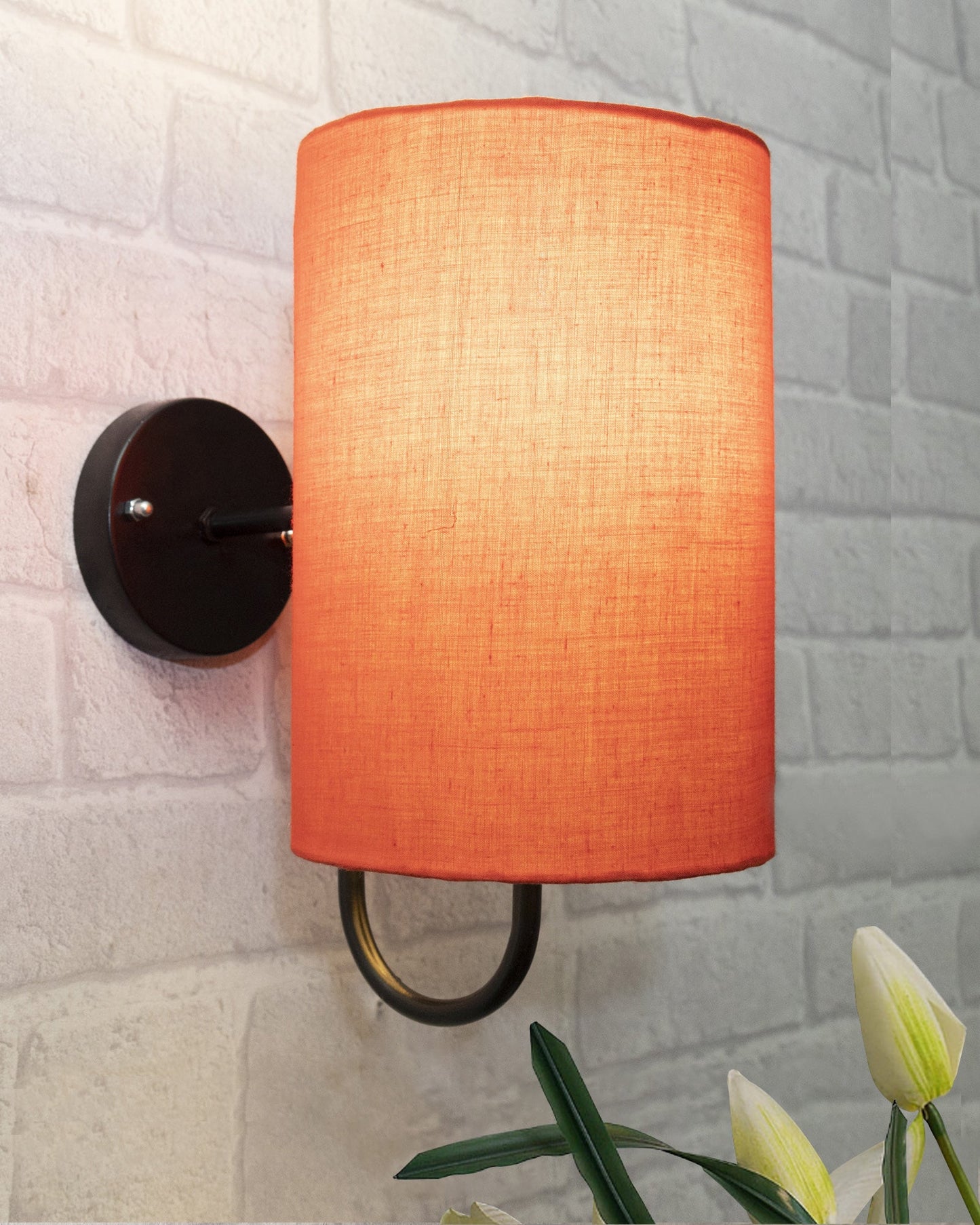 Wall Metal gooseneck stands with Cylinder Shade