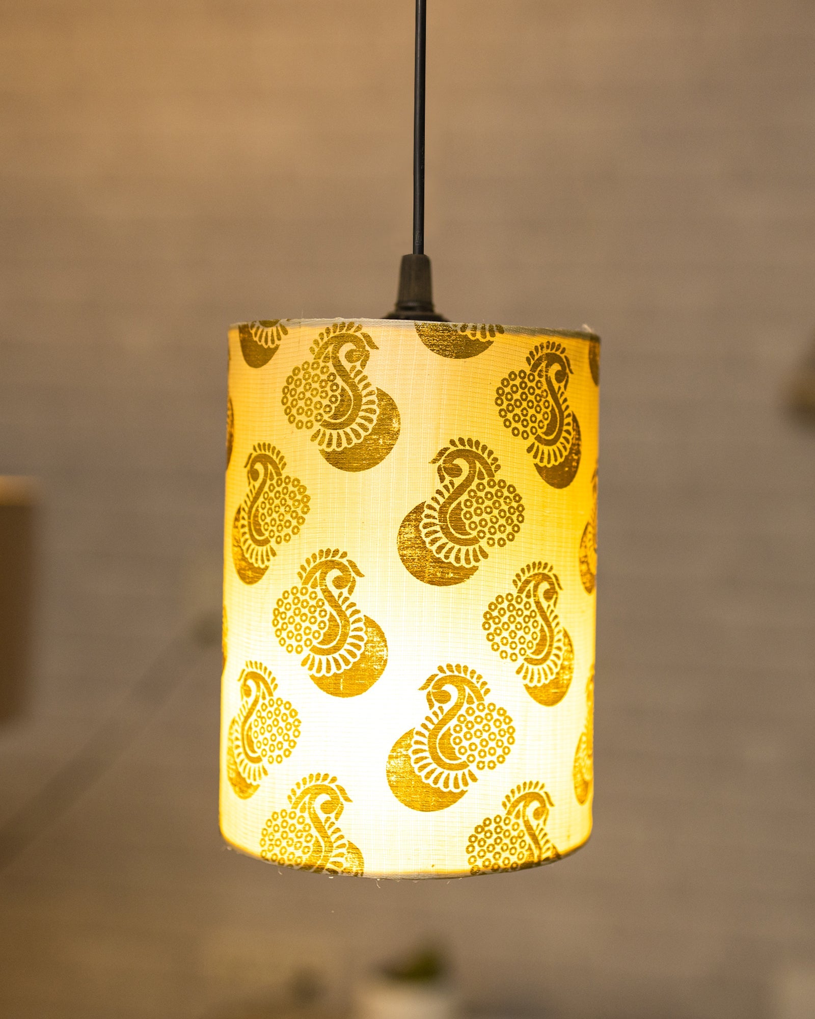 Birds Hanging Drum Lamp Shade, Decorative Light Lamp for Living Room, Home, Bedroom