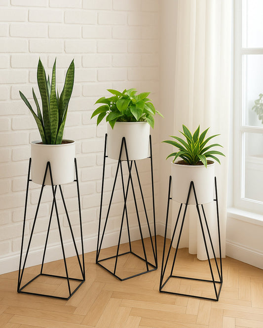 Metal Planters Outdoor & Indoor, Metal Farmhouse Decor for Garden, Patio, Porch & Balcony, Pots with Stand, Front Door Decorative set of 3, Black Diamond Base