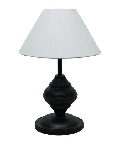 Black Metal Table Lamp | for Living Room | Modern Bedside Light with Pleated Shade | Decorative Night Lamp for Bedroom, Study, Office | Home Decor Lighting, E27 holder, Urn