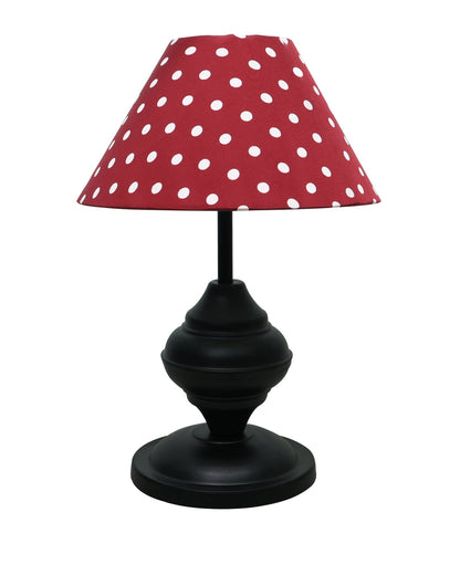 Black Metal Table Lamp | for Living Room | Modern Bedside Light with Pleated Shade | Decorative Night Lamp for Bedroom, Study, Office | Home Decor Lighting, E27 holder, Urn