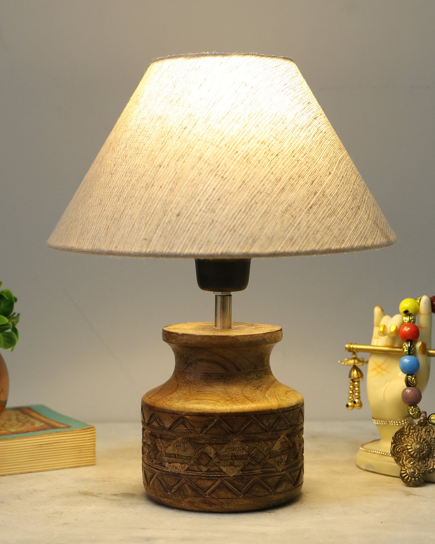 Wood Table Lamp, Modern Base Fabric Lampshade for Home Office Cafe Restaurant, Carved Pot