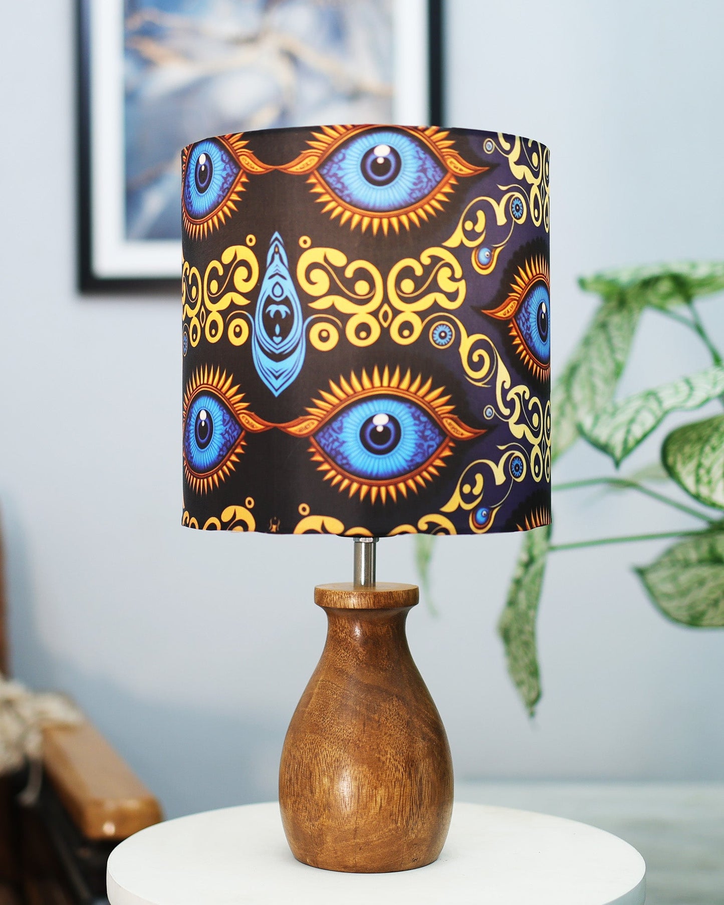 Dovel Pot Modern Table Lamp, Wooden Base Modern Fabric Lampshade for Home Office Cafe Restaurant
