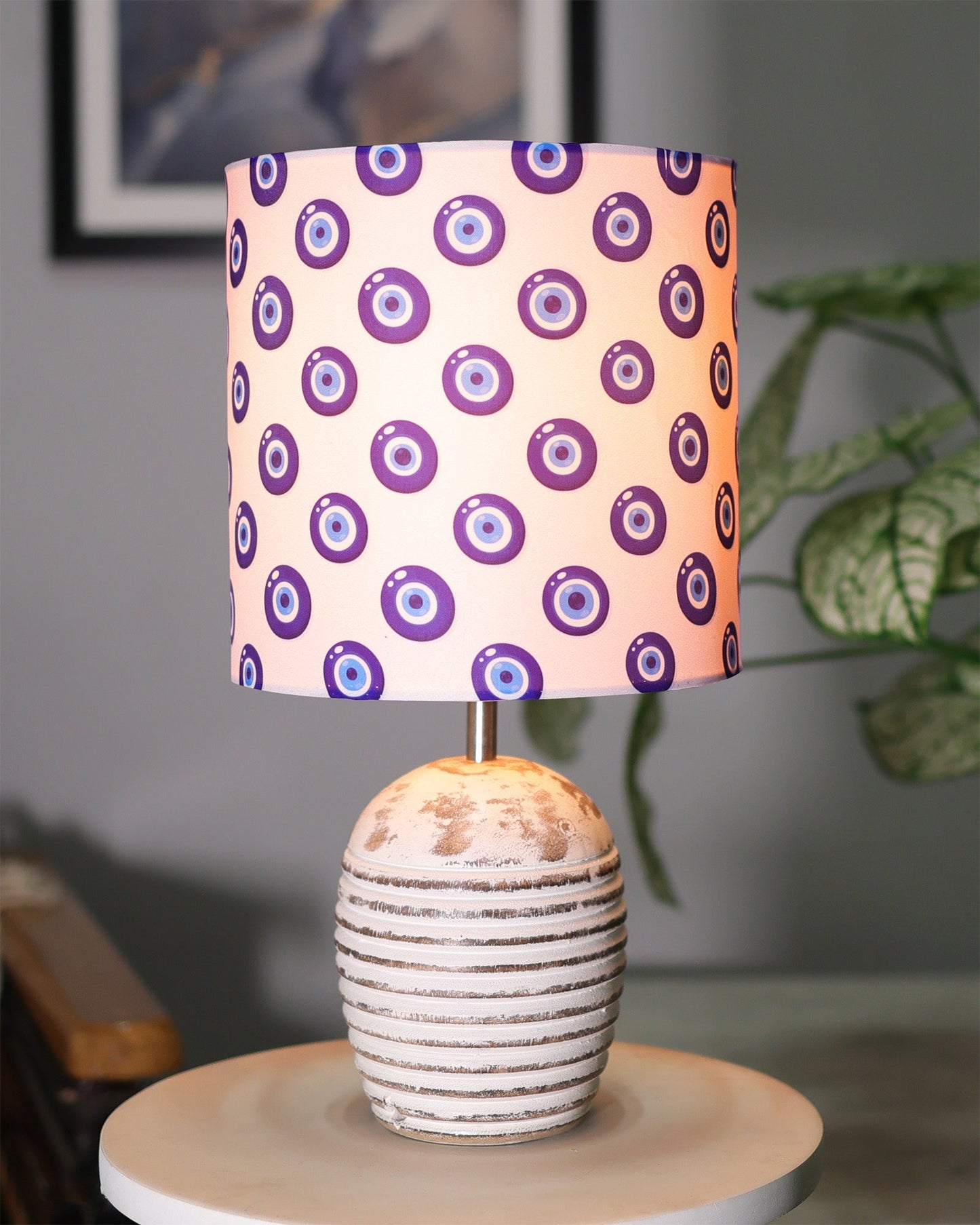 Modern Table Lamp, Wooden Base Modern Fabric Lampshade for Home Office Cafe Restaurant, Ribbed Basket
