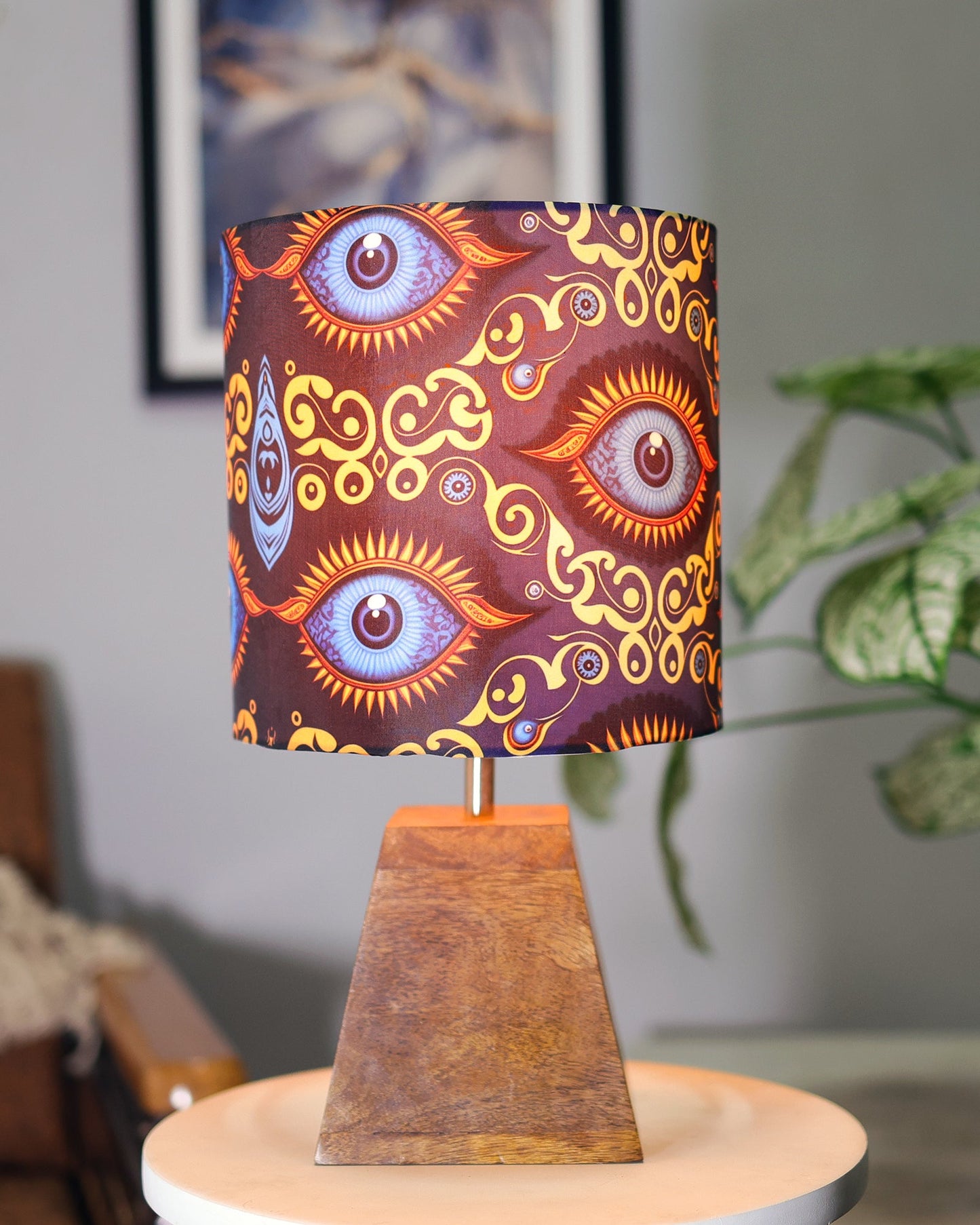 Wood Table Lamp, Modern Base Fabric Lampshade for Home Office Cafe Restaurant, Pyramid