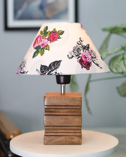 Ribbed Cube Table Lamp, Wooden Base Modern Fabric Lampshade for Home Office Cafe Restaurant, Cone