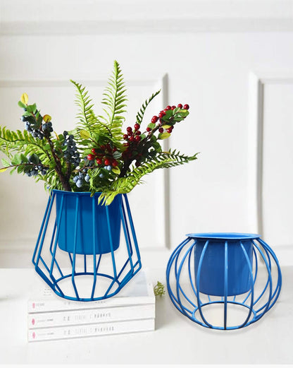 Combo of 2 Table Top Designer Metallic Metal Stand with Planters, Small White Metal Pots for Livingroom, Balcony & Home Decoration, set of 2 Dual