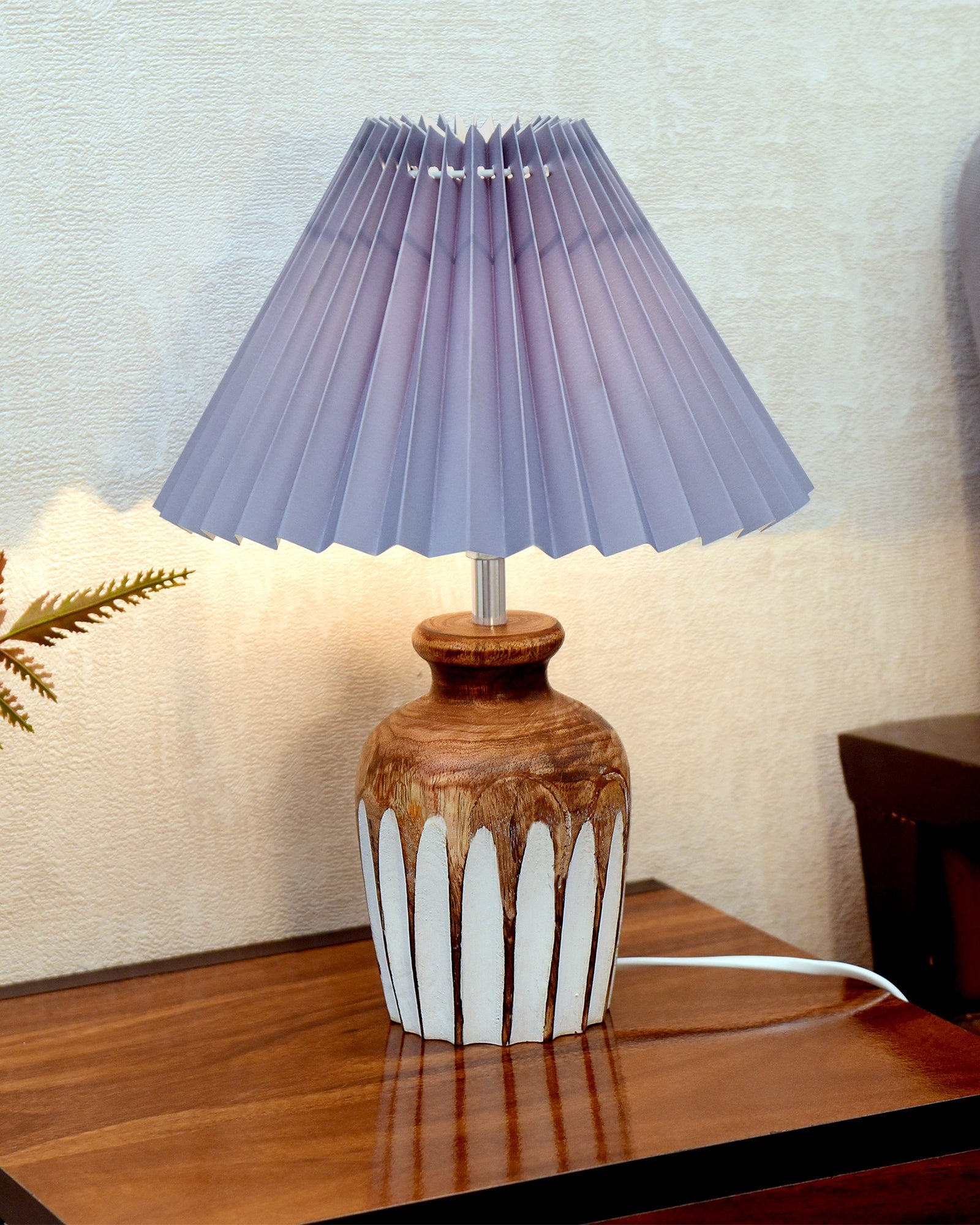 Small Cute Bedside Lamp with Linen Beige Lampshade, Nightstand Lamp for Nursery, Bedroom, Kid Room, Living Room, Light Brown Wooden Base, E27, Ribbed Urn, Pleated Jute