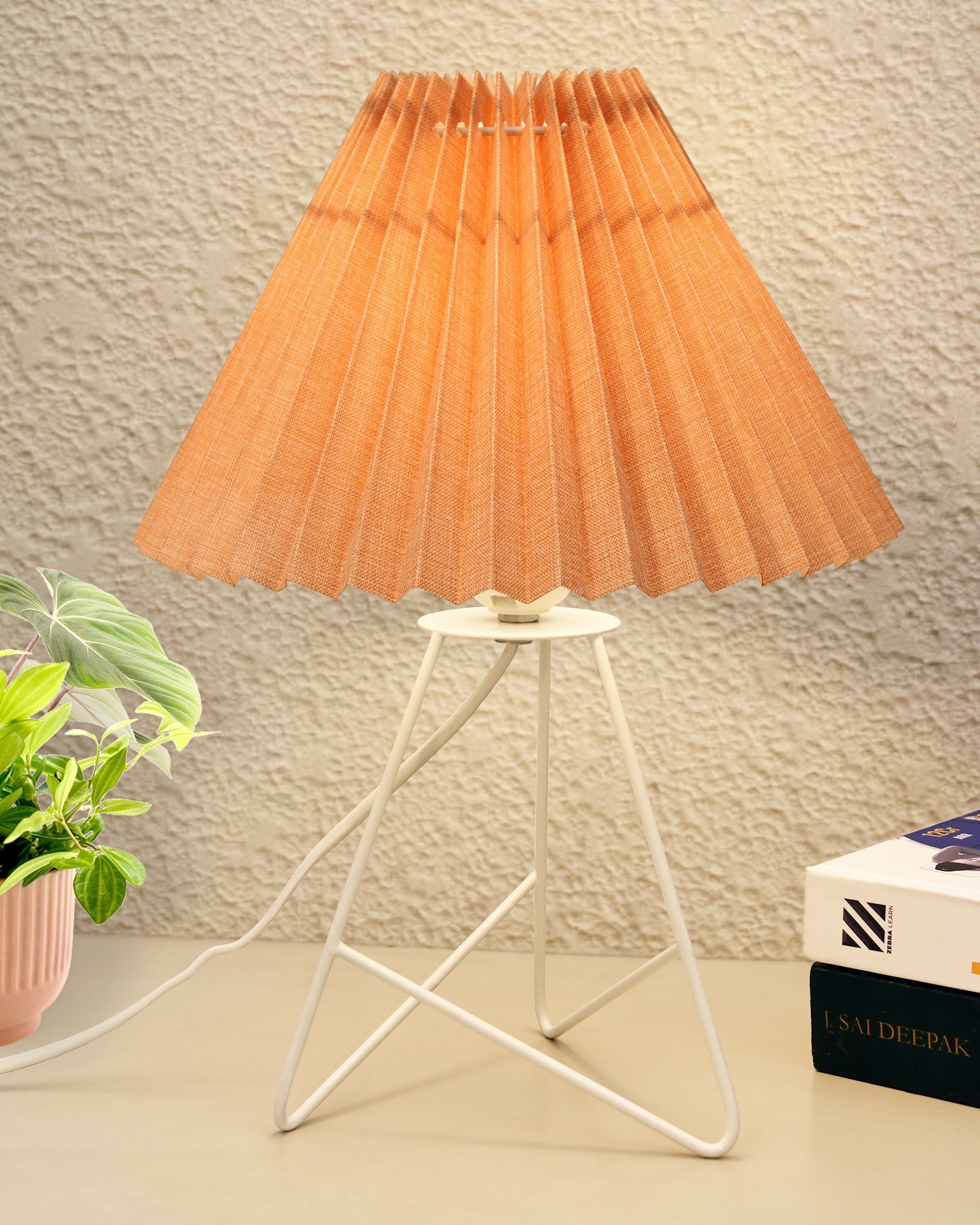 Retro Down to the Wire Metal Table Lamp with Fabric Shade, Bedside Lamp Gift Housewarming Home Living Room, Pleated shade