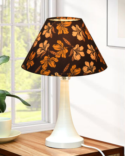 Farmhouse Matt Table Lamp for Bedroom, White Modern Bedside Lamps for Living Room, Rustic Table Light for Night Stands, Dorm, Office, Home Décor Fabric Shade, E27 holder, Cone, Iris Cone
